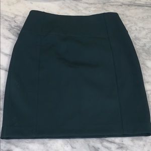 NEW W/OUT TAGES lulu green fitted athletic skirt